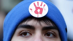 Im Zeichen der roten Hand