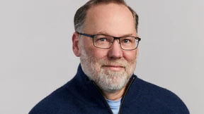 Fred Ramsdell erfährt von Nobelpreisgewinn – und bricht Wanderung ab