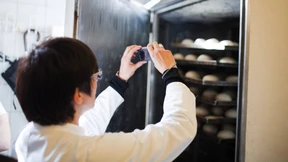 Zwischen Schimmelflecken und Mäusekot