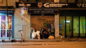 Die Drogen von der Straße bekommen