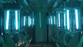 U-Bahn in Moskau wird mit UV-Licht desinfiziert