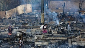 Festnahmen nach Brandstiftung in Flüchtlingslager