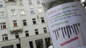 Wie schnell muss ein säumiger Mieter vor die Tür gesetzt werden?