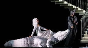 Wie man „Profitmaximierung“ singt