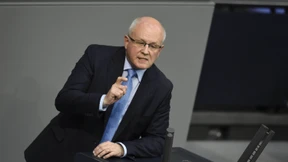 Kauder will Balkan-Flüchtlinge binnen vier Wochen zurückschicken