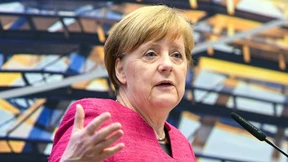 Merkel kassiert Deutschlands Elektroauto-Ziel