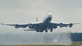 Lufthansa gibt früher Gas