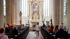 Etwa eine Milliarde Euro weniger Kirchensteuer
