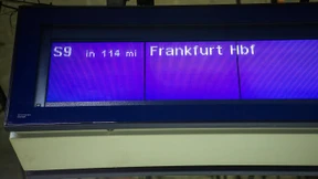 Die S-Bahn hat Verspätung 