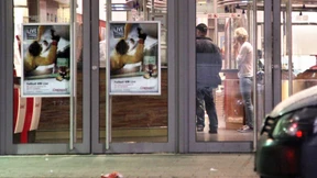 Mann erstochen, Frau angeschossen