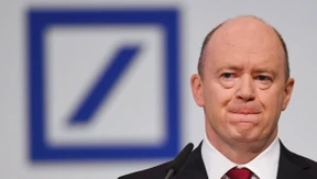 Die Deutsche Bank prüft ihr Investmentbanking