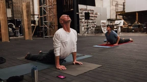 „Shakespeare hat mich zum Yoga gebracht“