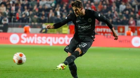 Eintracht überwindet Widerstände