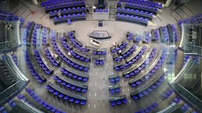 So will die Opposition den Bundestag verkleinern