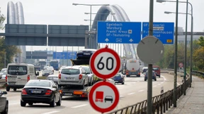 Fußgänger auf A661 überrollt und getötet