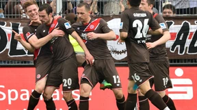 Auf St. Pauli brennt noch Licht