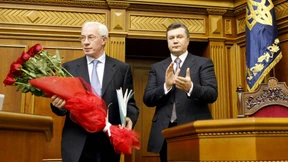 Die Familie, die Clans und das Gas