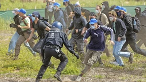 Aktivisten belagern Tesla