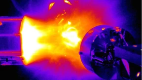 Die künstliche Sonne im Laserlabor