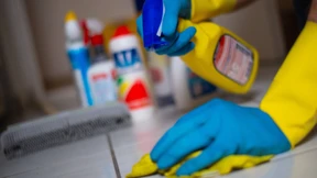 Frau in China erhält nach Scheidung Entschädigung für Hausarbeit