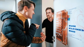 Das ist zum Fremdschämen und soll es auch sein