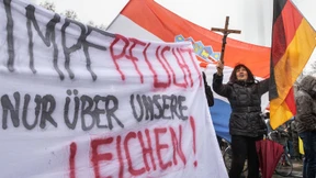 „Viele Menschen glauben immer noch, dass das Netz nicht real ist“