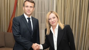 Meloni trifft kurz nach ihrem Amtsantritt Macron