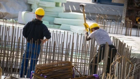 Zahl der Arbeitslosen auf Wiedervereinigungstief