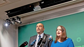 Scholz sieht kein Machtvakuum nach Rücktritt der Grünen-Spitze