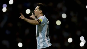 „Diego Armando Messi“ im Blitzlichtgewitter