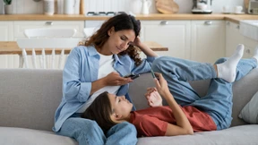 Deutliche Mehrheit für Mindestalter in sozialen Medien