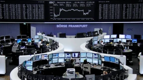 Dax setzt sich etwas über die 10.000-Punkte-Marke ab