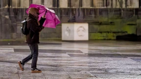 Sturmböen und Regen – Herbst bringt ungemütliches Wetter