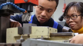 Punktesystem für Einwanderer soll Personalnot lindern