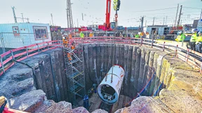 Hanauer Hauptbahnhof für Stromleitung untertunnelt