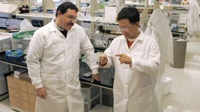 Reinigungskraft stellt Kühlschrank ab – 25 Jahre Forschung zerstört