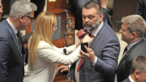 Keine Krawattenpflicht im italienischen Parlament