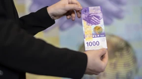 Schweizer nehmen Abstand vom Bargeld