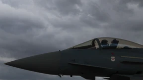 Abfangbefehl an Kampfjets – mitten im F.A.Z.-Interview