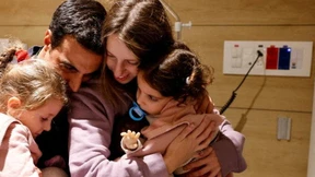 Kinder sind wieder mit ihren Familien vereint