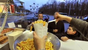 Anleger ertränken Schulden-Regierungen in Geld