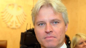 „Das ist die alte Sitzfleisch-Prämie“