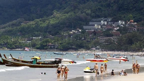 Viele Vermisste nach Schiffsunglücken vor Phuket