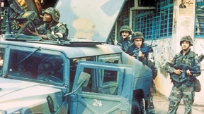 Eine Invasion, ein Putsch oder ein bisschen von beidem?