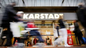 Sommerschlussverkauf für Kaufhof