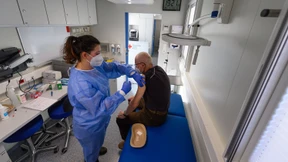 Rotes Kreuz wirbt mit Gutscheinen für Impfung