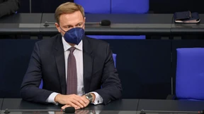 Regierung lenkt 60 Milliarden Euro in Klimafonds um