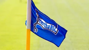 Vereine schicken Fußball-Profis ins Home-Office