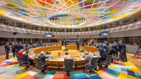 In Berlin bleibt Merz vorerst von Kritik verschont