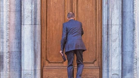 Eine Regierung, die zu viel schweigt